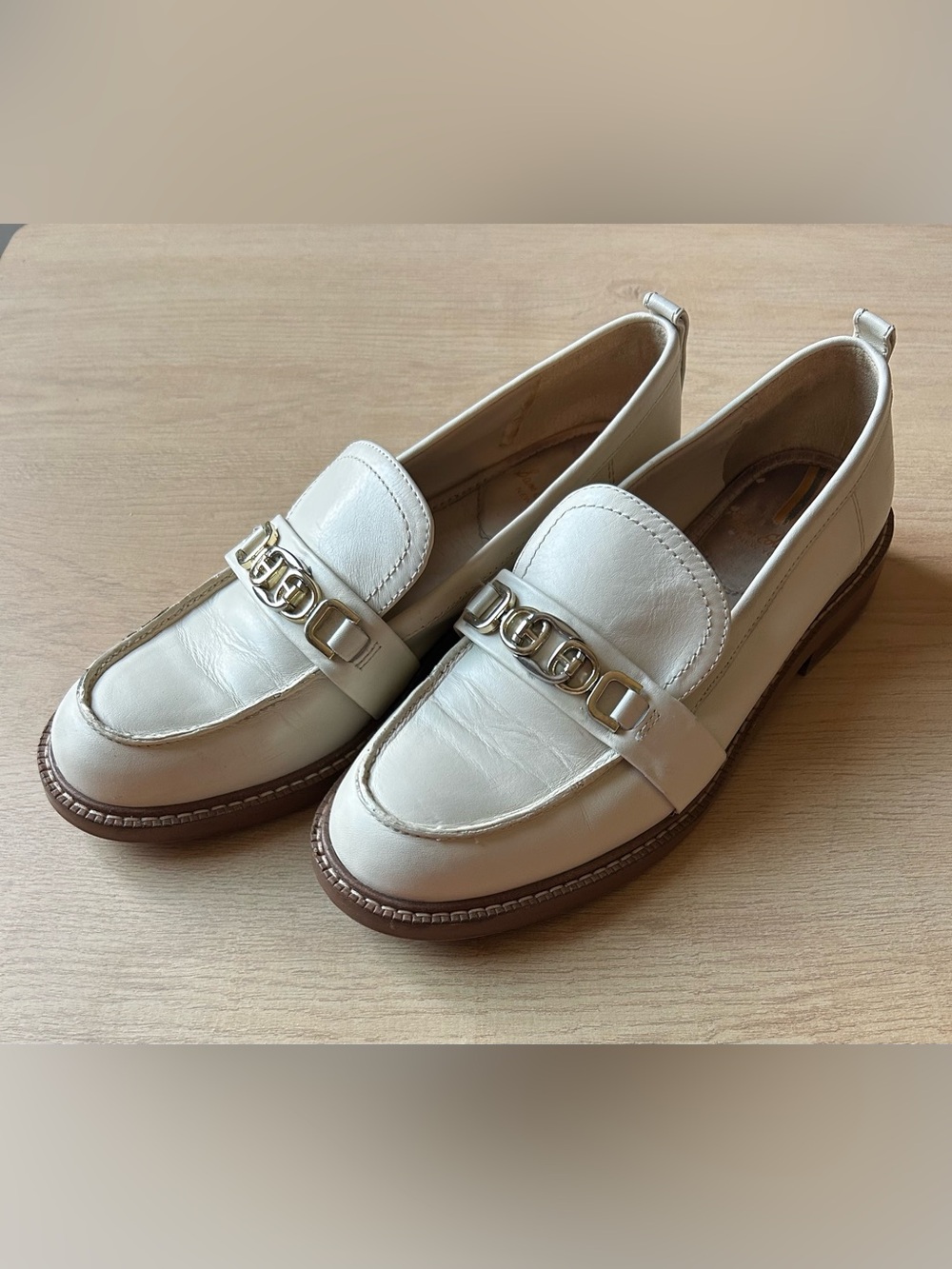 Sam Edelman Christy Cream Leather Loafers with Brown Sole Silver/Gold Accent US7
